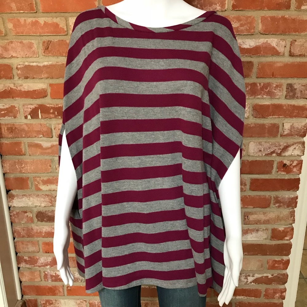 EUC! Kate Landry oversized poncho top -D